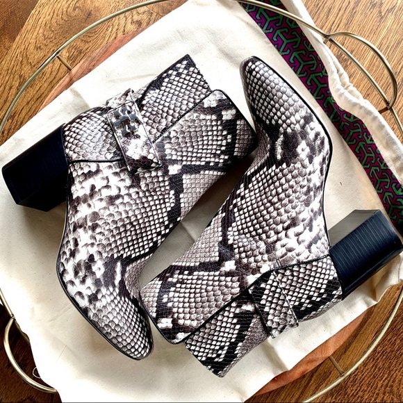 NEW TORY BURCH KIRA 70MM Bootie Stamped Snake Printed Leather Ankle size 6.5 - Picture 14 of 14